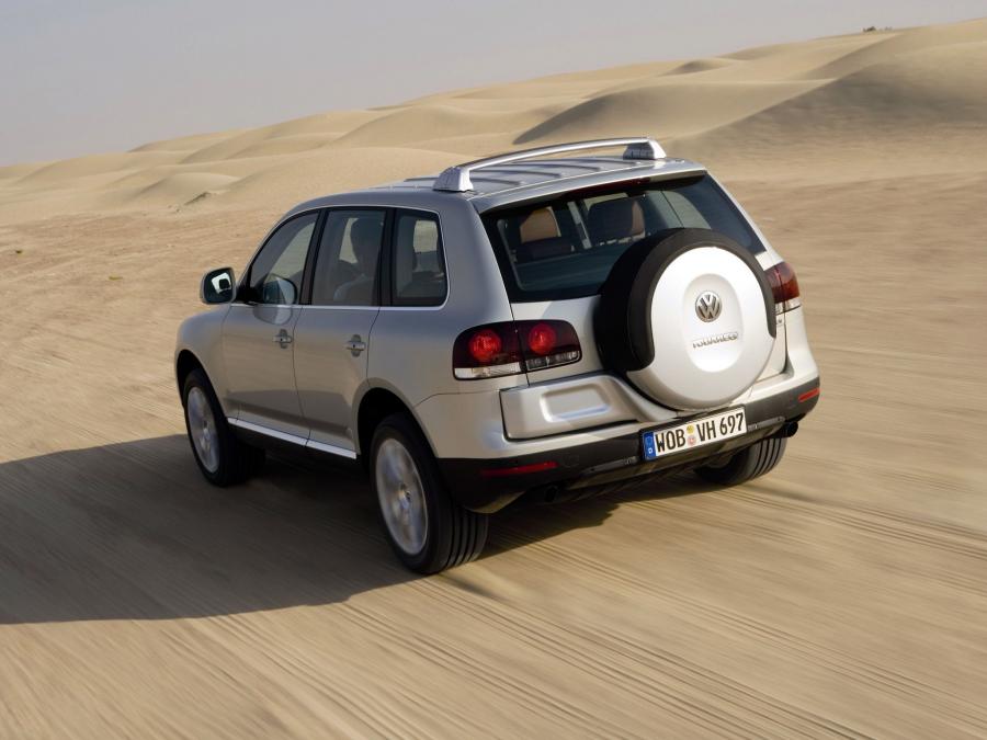  Volkswagen Touareg V6 TDi 2007 года  (фото 7 из 26)